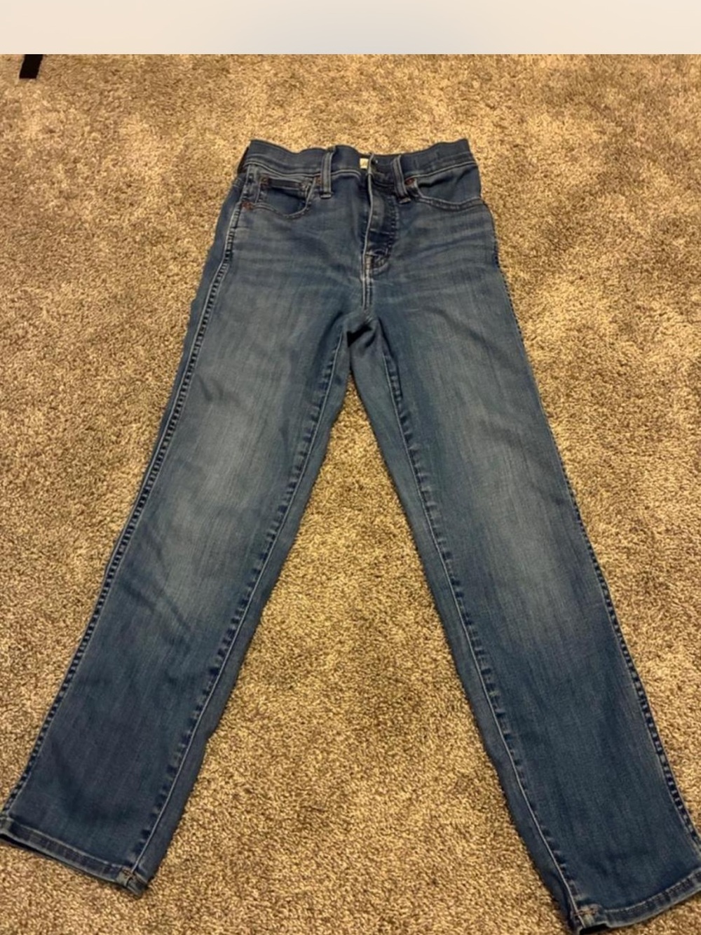 Madewell Mid-Rise Straight Leg Denim Jeans in Medium Blue Wash